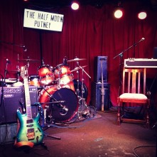 Soundcheck at the Half Moon, Putney